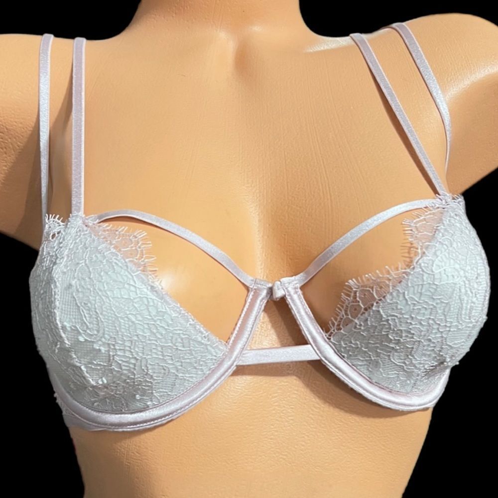 Victoria's Secret Very Lined strappy Balconet underwire Bra pink 34C